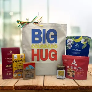Itsonlynaturalgifts Big Colorado Hug Flag Colors Edition Gift Basket with Artisan Products Handwritten Message for Holidays Birthdays