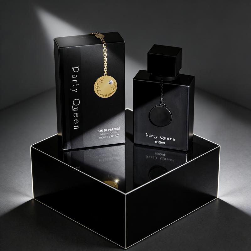 Men's Pheromone Perfume,this is a long lasting pheromone charge in a bottle,blending fiery spices, decadent blackcurrant,and leathery woods.It attracts through bold confrontation,crafted for electric chemistry and romance,Tonight she belongs only to you