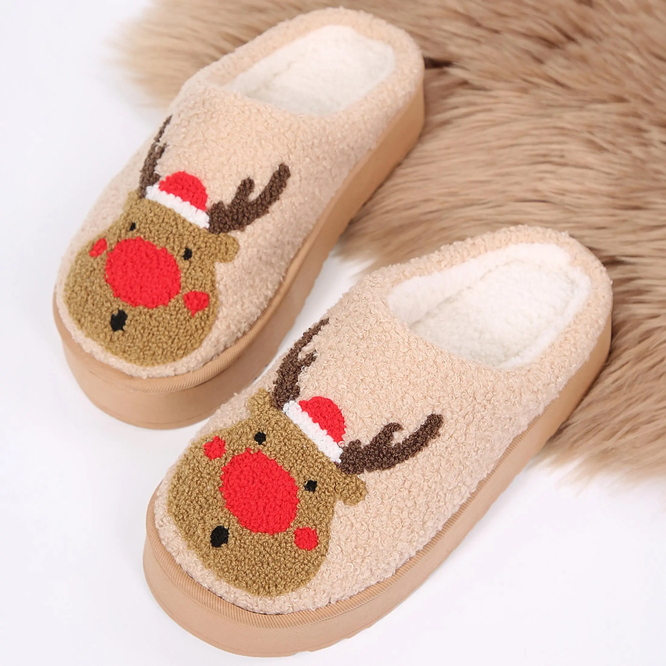 Women Christmas Elk Xmas Slippers Platform Red Moose Cute Cartoon Fuzzy Warm House Slipper Winter Soft Cozy Non-Slip Memory Foam Indoor Outdoor Shoes