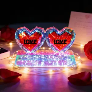 LED Romantic Glowing Heart-Shaped Decorations—USB-powered with 8 flashing modes, designed for romantic occasions. The perfect gift for Valentine's Day, anniversaries, proposals, or gift-giving.