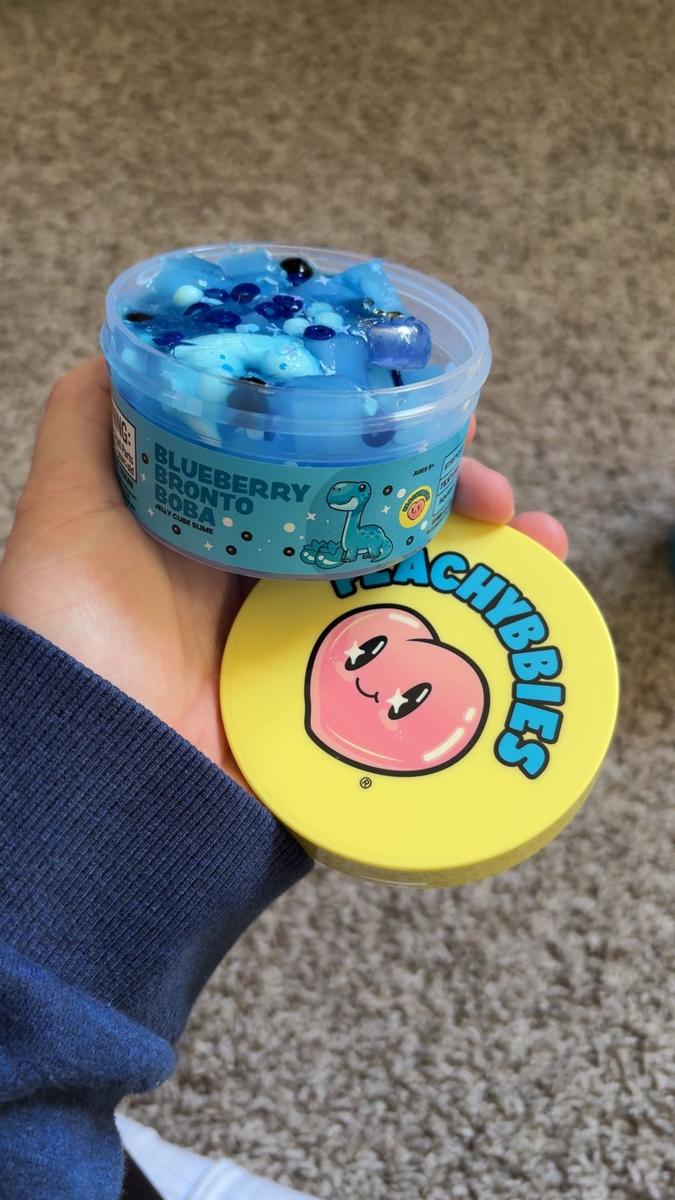 Item: Blueberry Bronto Boba