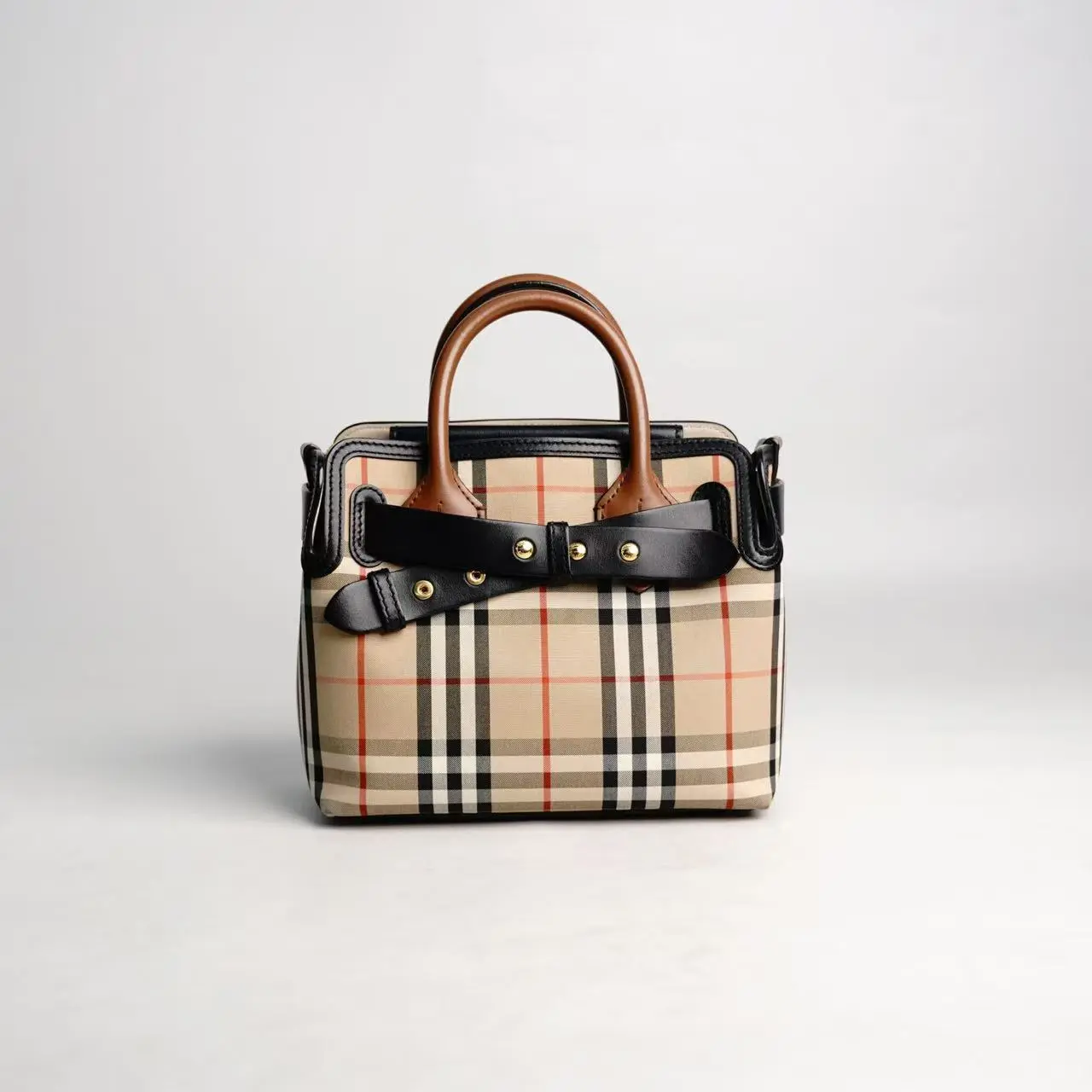Pre-owned BURBERRY Shoulder Bags 2595
