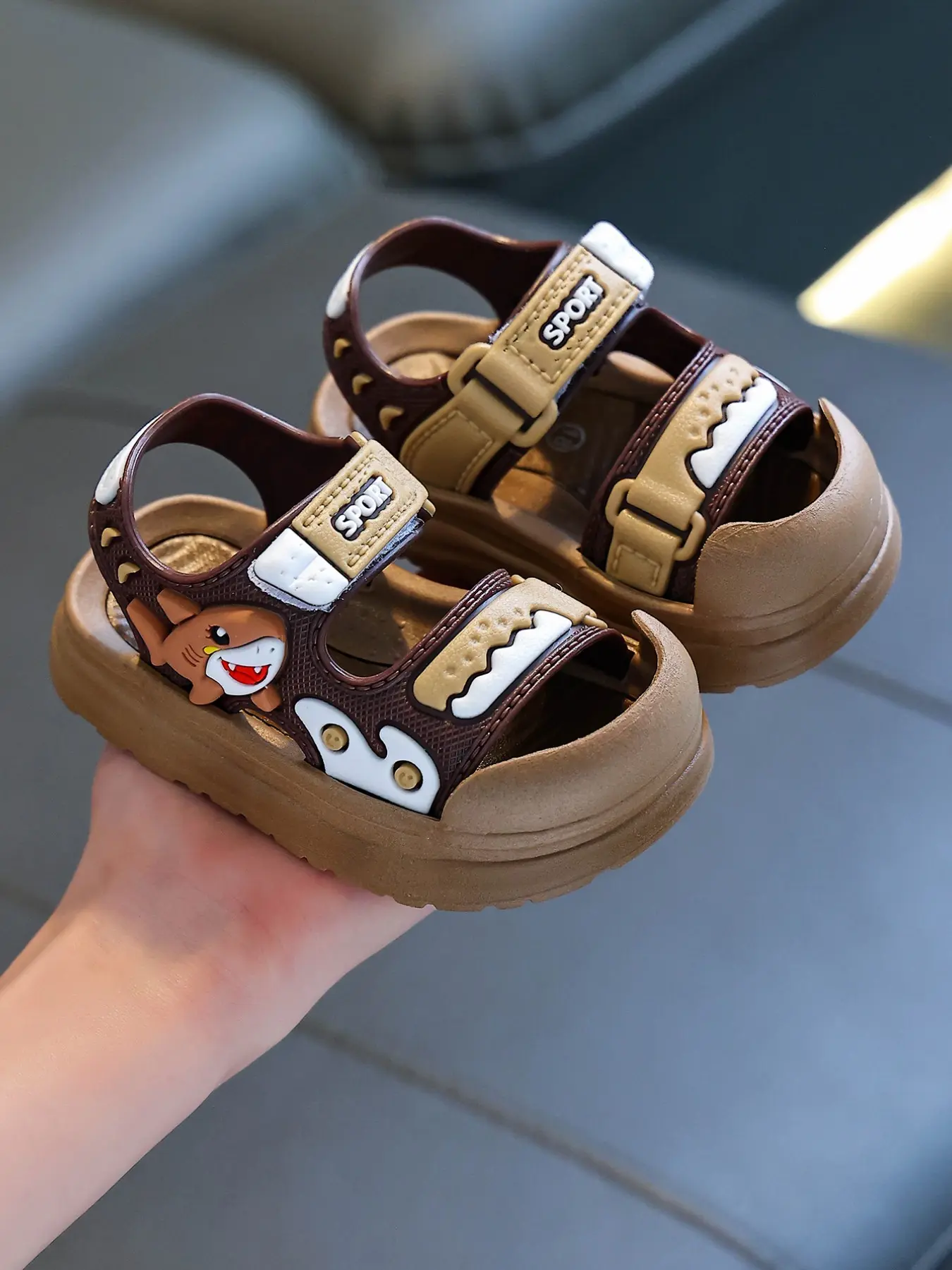 Summer New Cartoon Cute Shark Sandals, Sandals Toddler, Soft Sole Comfortable Beach Sandals, Versatile Kids Footwear for Outdoor Play