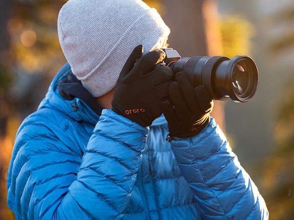 ororo Heated Gloves Liner for Men and Women, Lightweight Heated Liner Gloves with Battery for Skiing