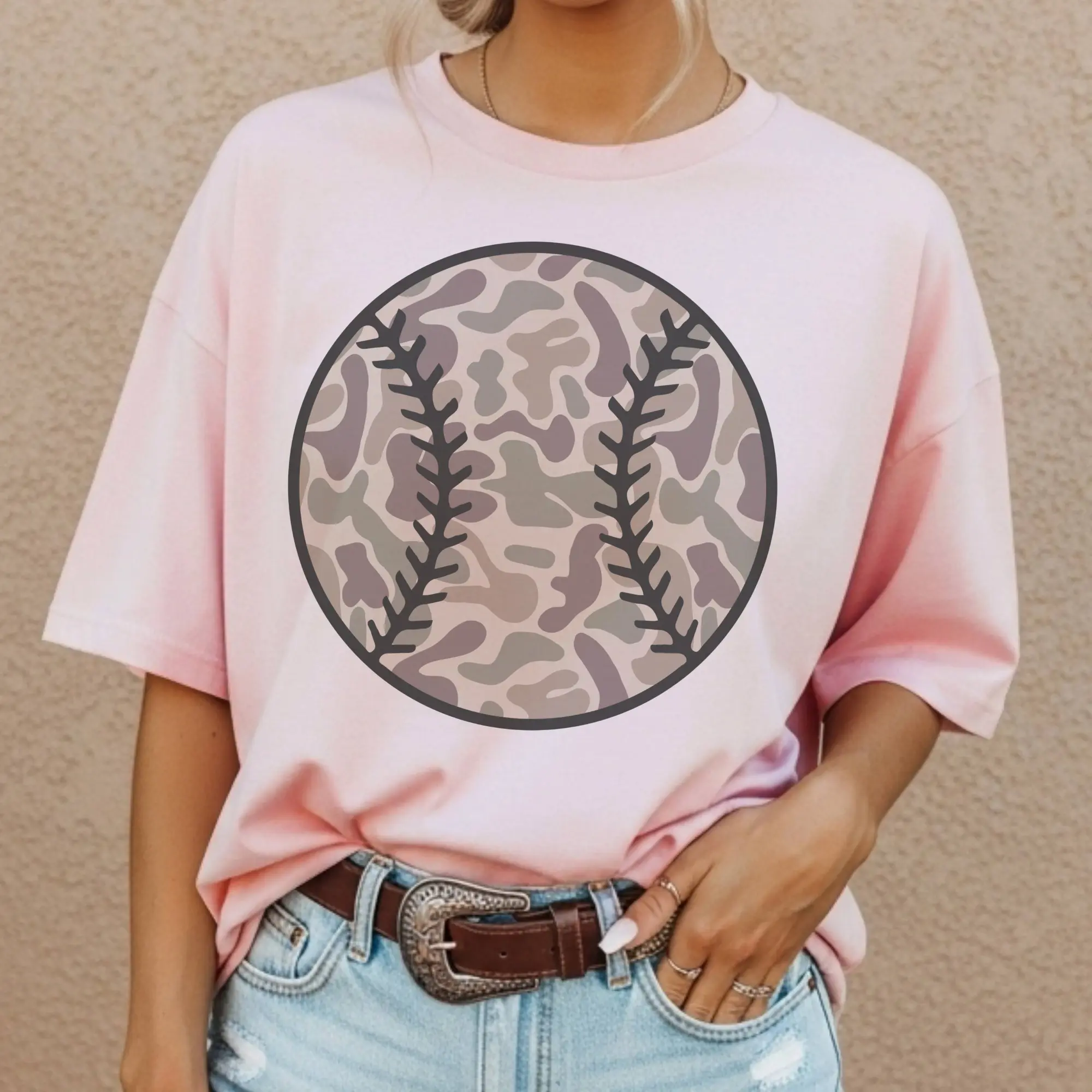Vintage Baseball Tee Retro Camo Baseball Tshirt Sports Mom Duck Camo T-Shirt Game Day Camouflage Baseball Shirt Casual Sports Crewneck Sublimation Shirt Ballpark Tee Baseball Tee
