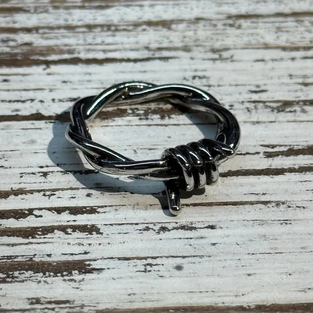 Barbed Wire Ring