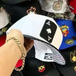 Streetwear Snapback Hat for Men & Women – Flat Brim Baseball Cap with High Quality Embroidery Patch, Adjustable Fit, Hip Hop Fashion Cap for Everyday Wear