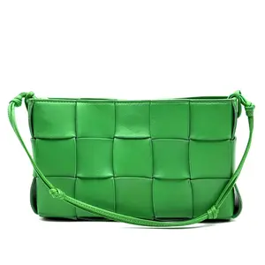 Pre-owned Bottega Veneta Leather Shoulder Bags Intrecciato Cassette Green Shoulder Bags