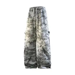 Men's new spring camouflage casual pants, camouflage overalls, loose individual pleated design paratrooper pants, straight-leg pants, drawstring elastic waist, outdoor functional wind wide-leg pants, comfortable and breathable fabric, suitable for daily a