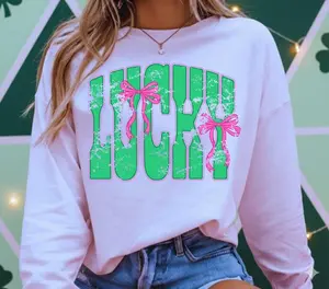 [Sale Up To 50%] Lucky Pink Bow Sweatshirt/Hoodie/T-Shirt – Green Vintage “LUCKY” Letter Graphic with Pink Bows, St. Patrick’s Day Shirt, Cute Girly Irish Lucky Charm Outfit, Trendy Green Aesthetic, Unisex Women Men Gift
