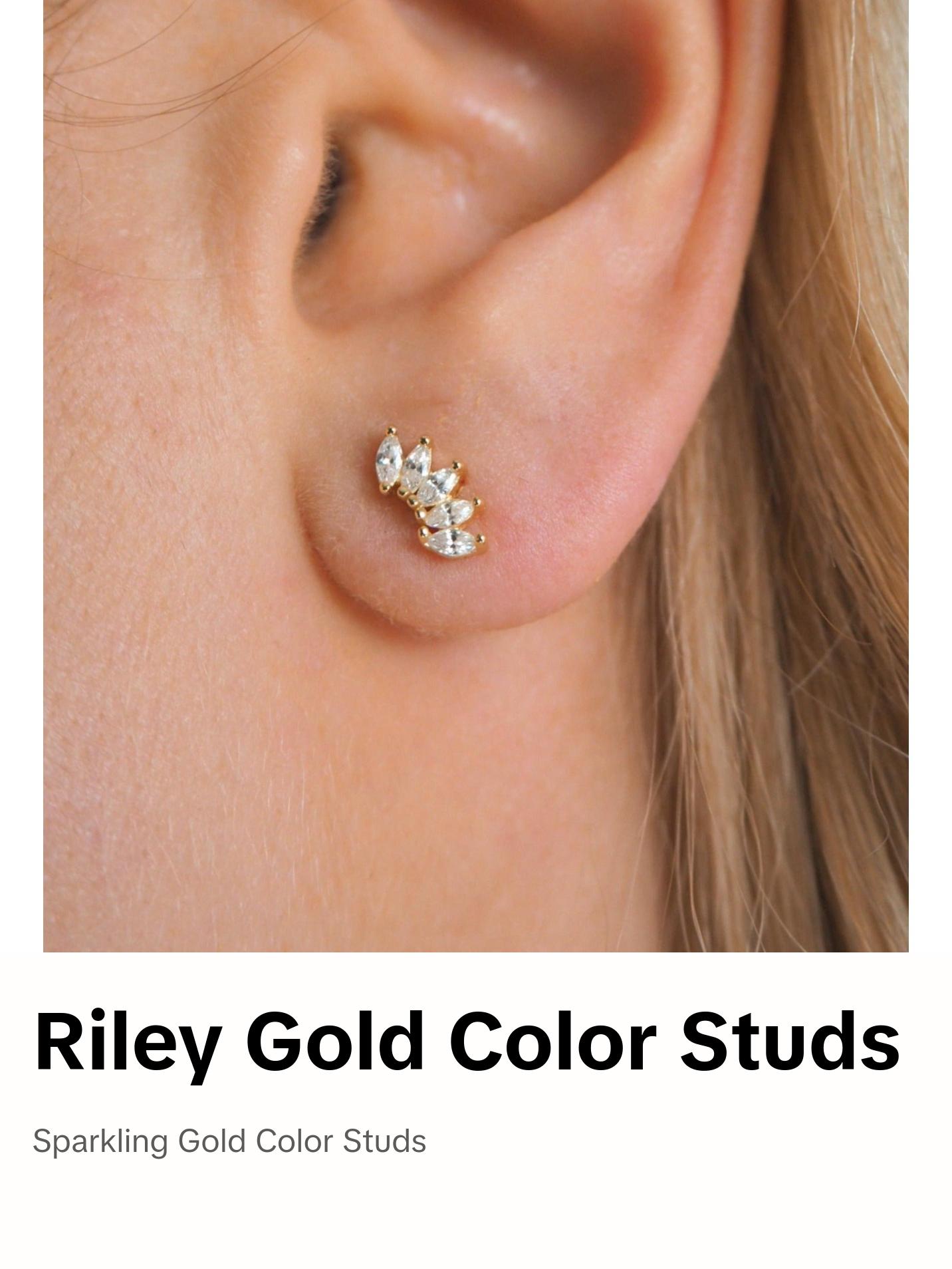 Riley Studs | Gold