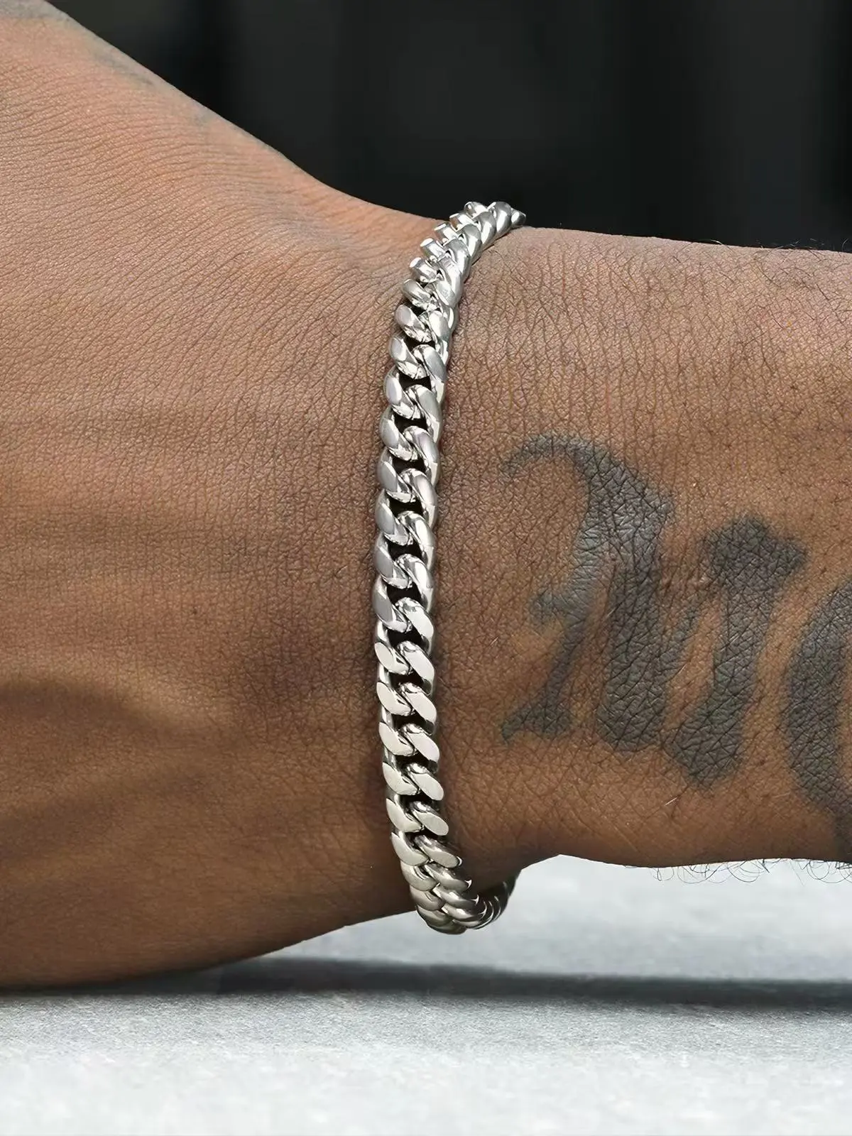 S035 Classic Miami Cuban Chain Silver Bracelet Men Women Hip Hop Accessory
