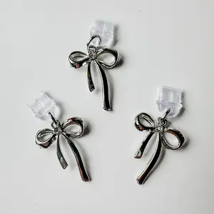 Put A Bow On It e-Reader Charm - Dust plug