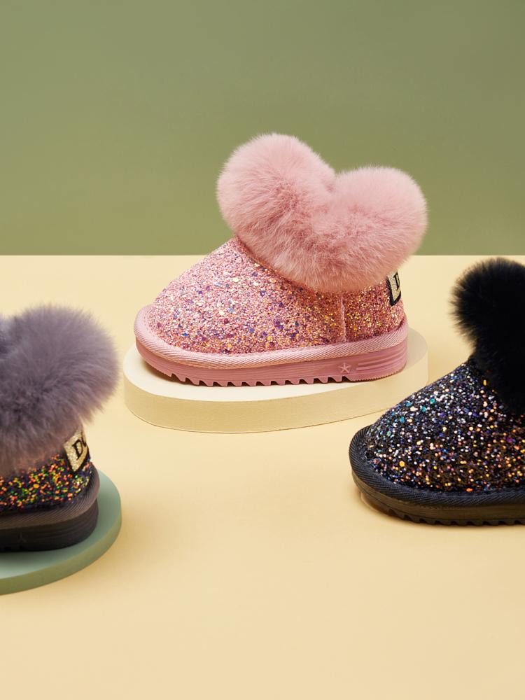 Baby Girl Sparkly Snow Boots with Fleece-Lined Thickened Soft Sole, Glittery Pink Low-Top Winter Shoes with Heart Pom-Poms & Closure for Toddlers Infants Outdoor Play, Cute Cartoon Pattern Winter Boots zipper
