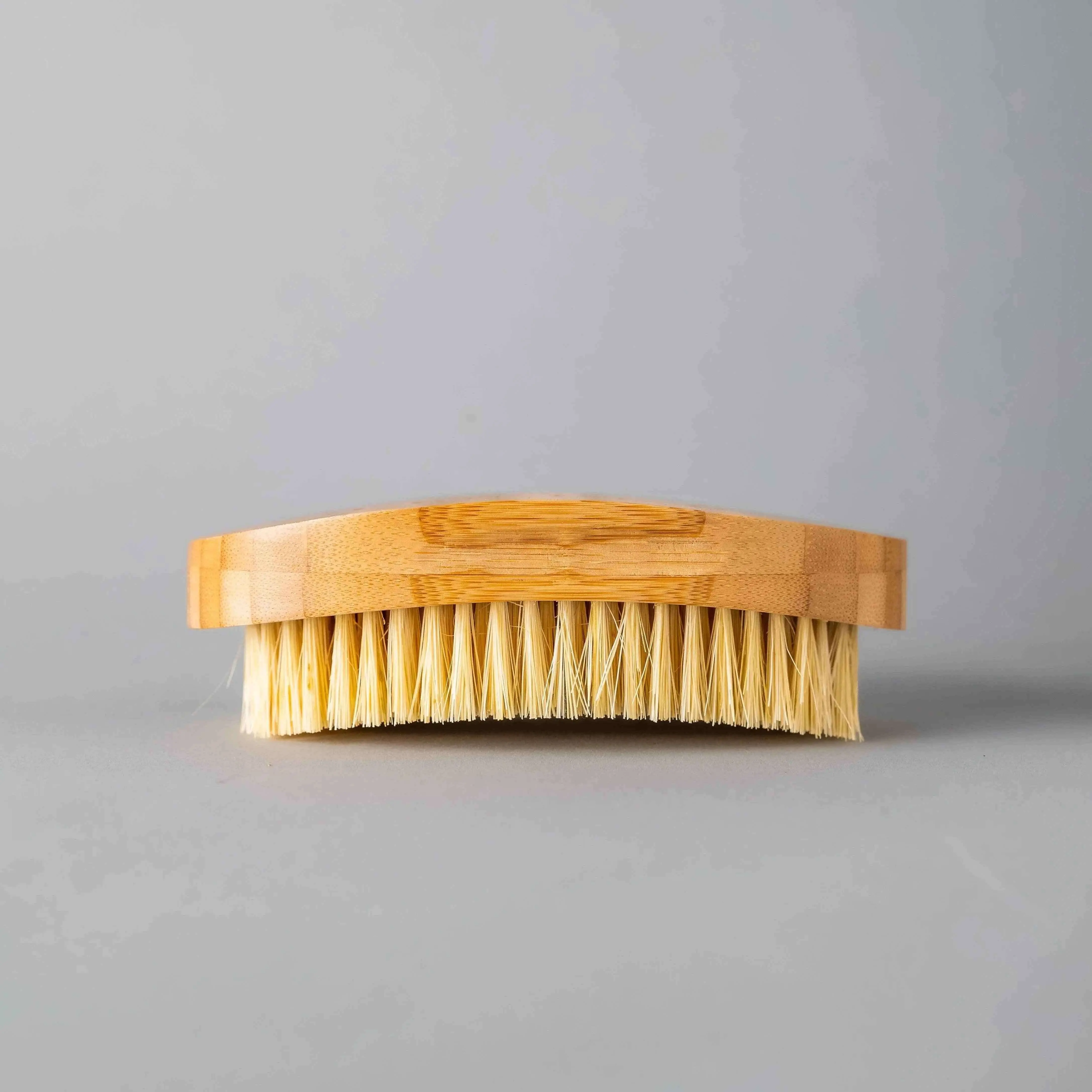 Sisal Bamboo Beard Brush – Natural Beard Grooming Tool with Wooden Handle