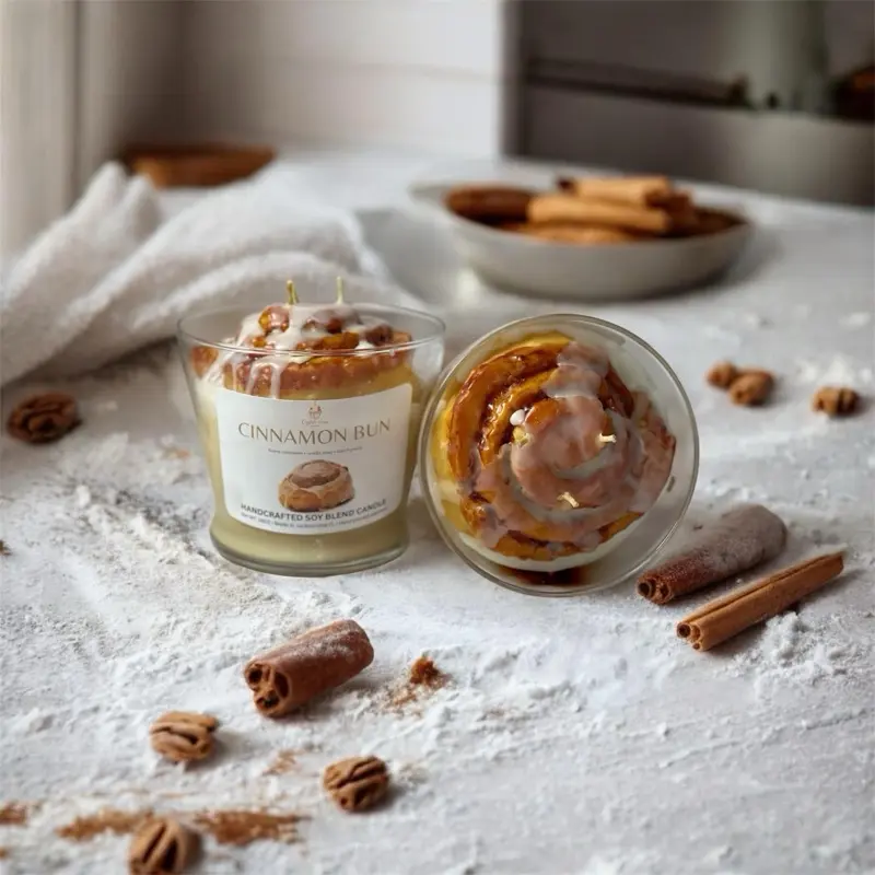 Cinnamon Bun Dessert Candle – Handmade Bakery Scent