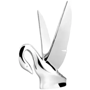 Grand General – Swan Hood Ornament with Vintage Style Wings – 48005