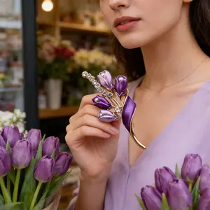 Mother's Day Gift Ladies' Brooch, High-End Exquisite Rhinestone Pin, Luxurious Set Temperament, Light Luxury Versatile Brooch, New Accessory for 2026