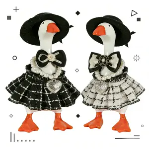 7-inch Magnetic Desktop Goose Figurines (2-Pack) – Small and exquisite  cute in design cartoon style  they are ideal decorations for home and office  as well as perfect gifts and interior decoration accessories