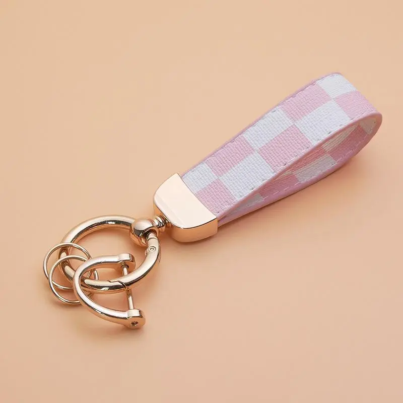 Leather Print Metal Horseshoe Keychain with Split Ring (80x20mm) - Universal Car Accessory, Fashion Keychain for Mini Gifts