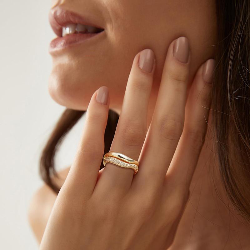 EAMTI × alexaa.romo Stackable Rings for Women 14K Gold Plated Stacking Cubic Zirconia Thumb Ring Set Trendy Statement Chunky Band Rings