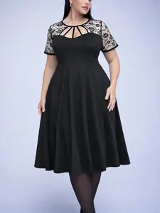 Rgothic Plus Size Women’s Black Casual Lace Short-Sleeve Dress - Cutout Neck A-Line Gothic Skater Dress, Shortsleeve