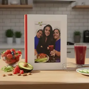 Valencia Lifestyle Diet Book by Dr. Daniel Valencia. Healthy Eating, Detox Juicing & Natural Weight Loss Guide for Beginners, Busy Adults & Anyone Starting a Healthy Lifestyle