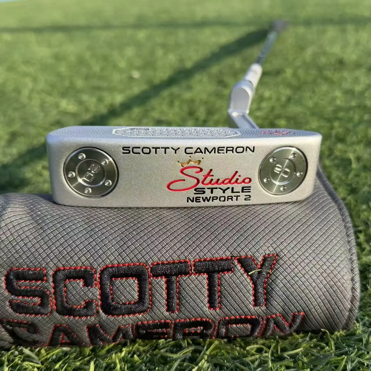 Cameron Studio Style Newport 2 Putter, Premium Milled Blade Golf Putter with Adjustable Sole Weights, Classic Design for Precision & Consistent Putting