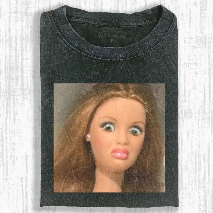 Barbie Emoji Icon T-Shirt, Minimal Barbie Meme Shirt, Funny Emoji Graphic Tee, Y2K Pop Culture Shirt, Aesthetic Casual Unisex Tee, Everyday Outfit Shirt, Gift Idea, Fast Shipping USA
