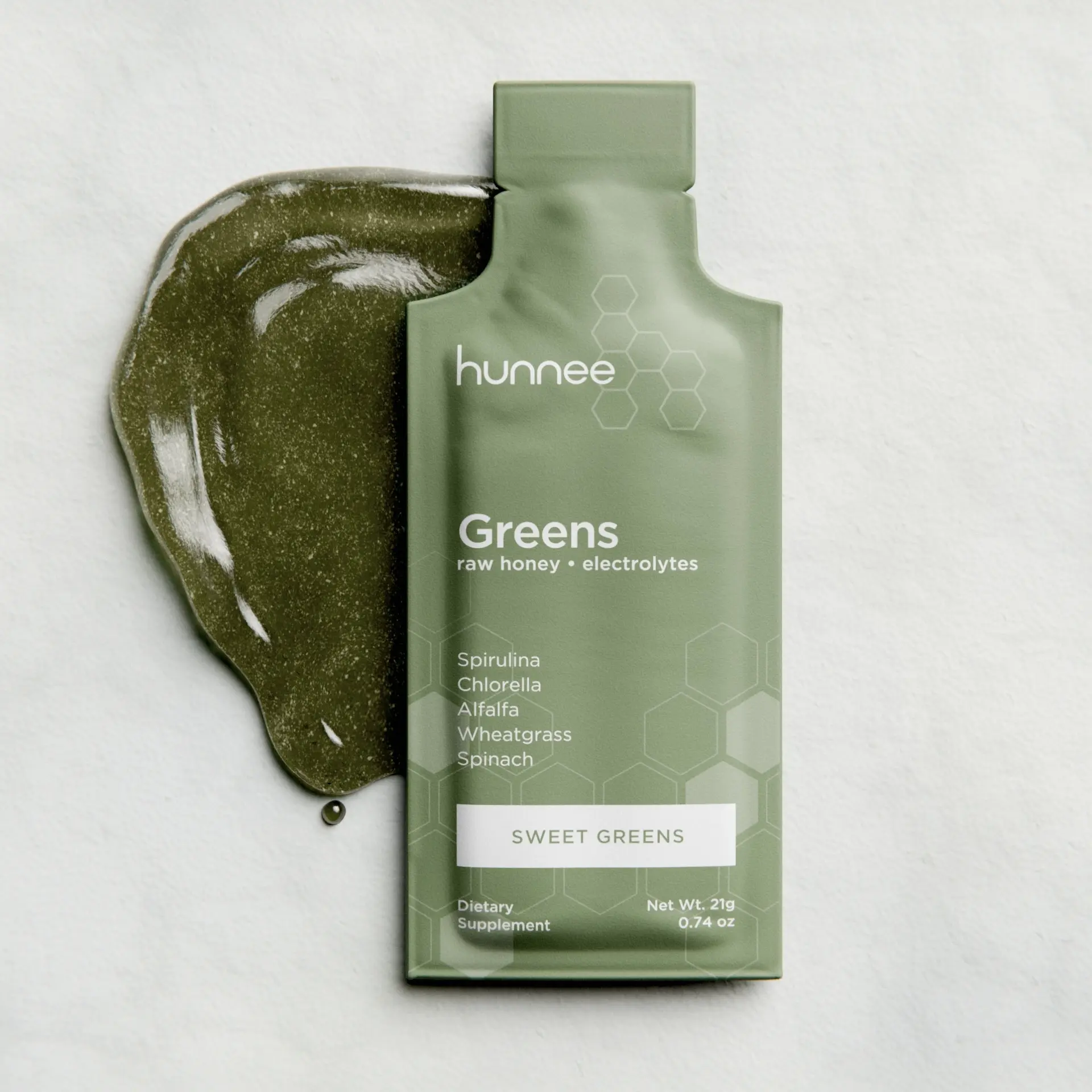 HUNNEE Greens | Raw Honey Electrolytes Dietary Supplement with Spirulina, Chlorella, Alfalfa, Wheatgrass & Spinach | Gluten-Free, Nut-Free, Non-GMO, Plant-Based | Sweet Greens Flavor | 21g (14 Sachets)