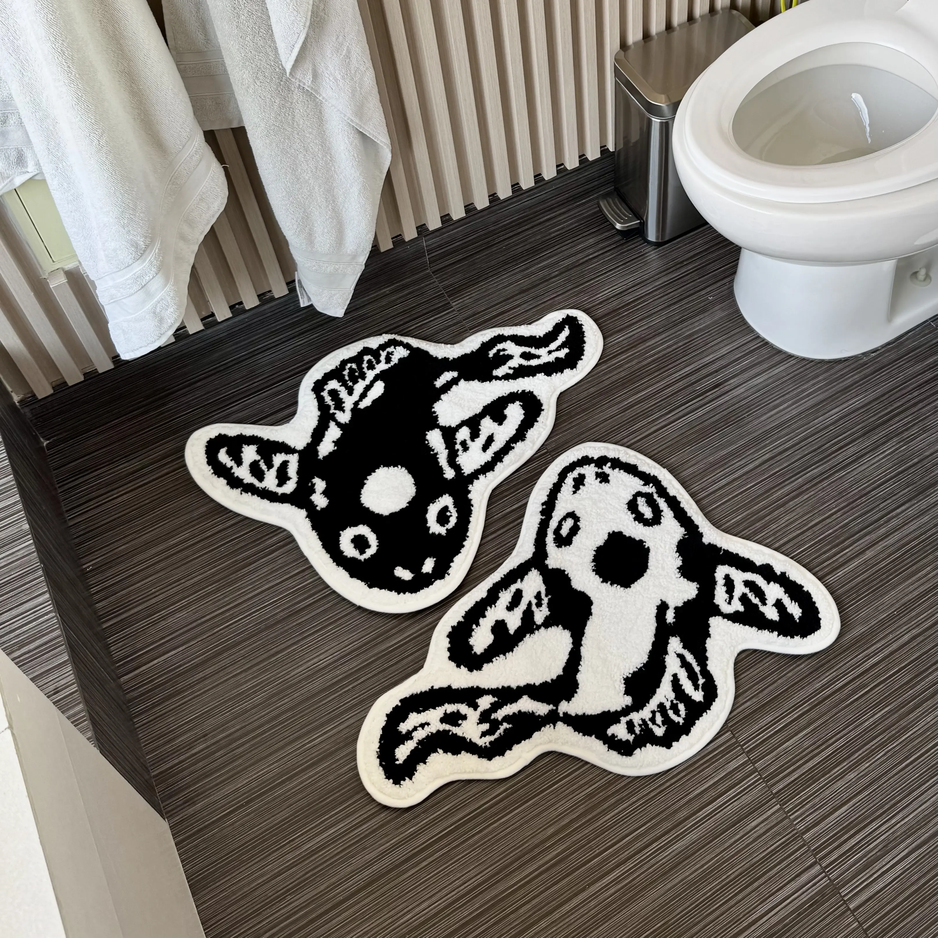 Habitatt Japanese Koi Fish Rug for Home Decoration, Designer Rugs, Soft and Fluffy Rugs for Bedroom Living Room Bathroom, Mats Carpets, Home Essentials, Non-slip, Home Decor, Decorative Carpet for Home, Cozy Bedroom