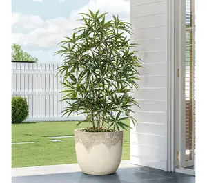 LuxenHome Antiqued 15.75" Round MgO Planter, Off-White