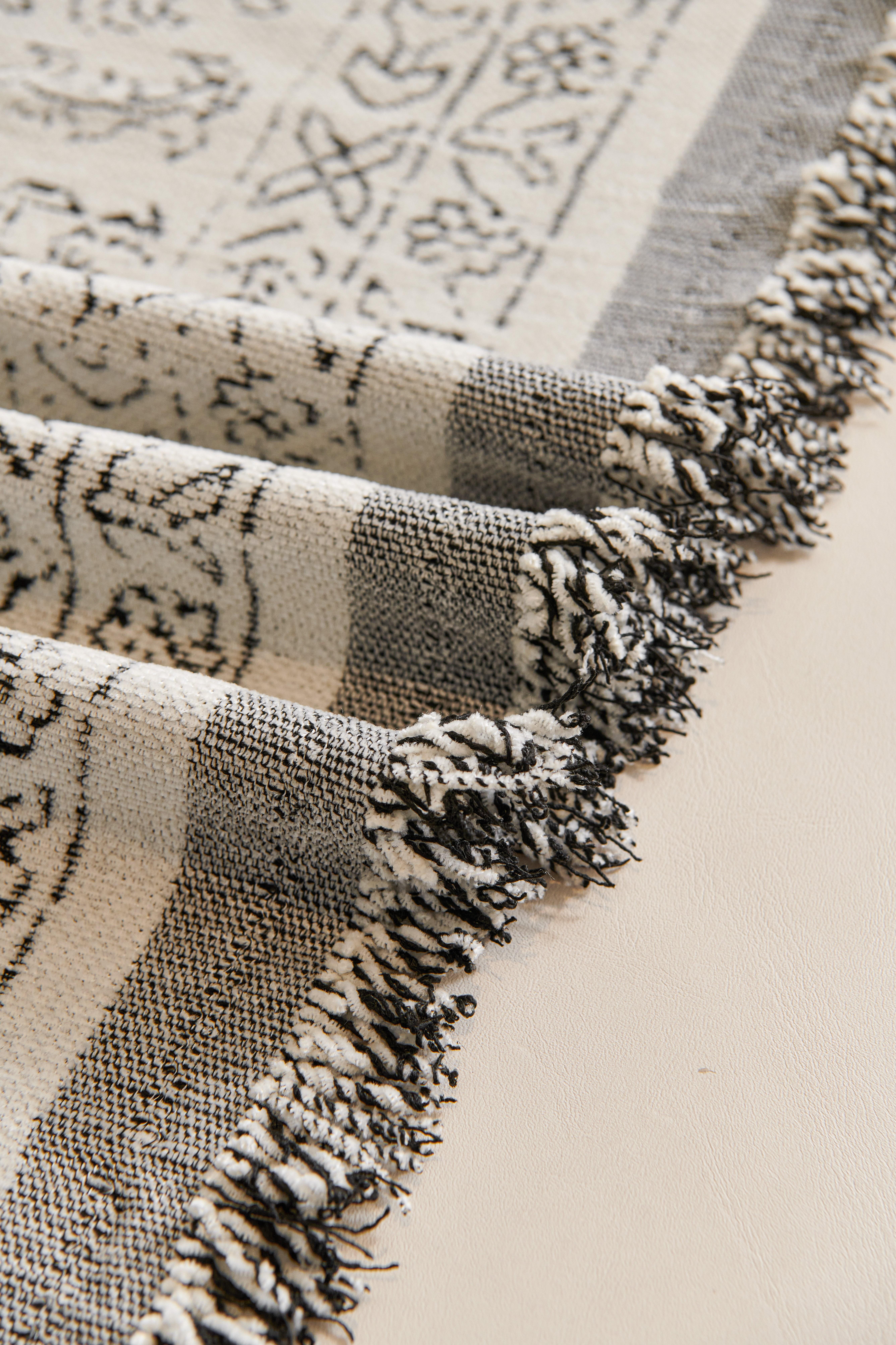 MeridianHome Flower Pattern Couch Cover, 1 Count Removable Washable Sofa Slipcover with Tassel Decor, Decorative Sofa Cover for Home Living Room #TikTokShopBlackFriday