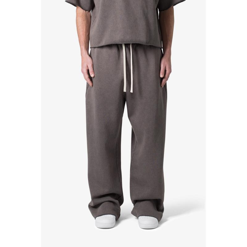 mnml Washed Ultra Baggy Sweatpants