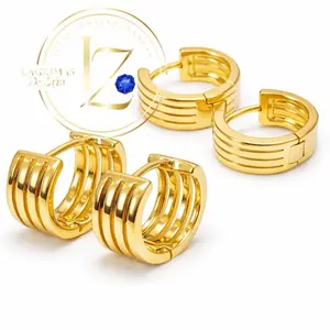 Small hoops earrings for every day wear