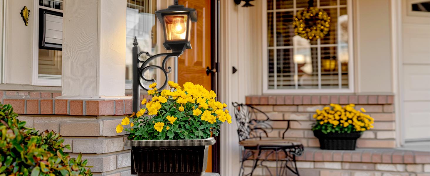 Hoodink 1/2 Pcs Solar Post Light With Planter, Room Decor For Easter Wedding Decorations, Black Post Light, 2 In 1 Outdoor Solar Post Light For Porch Front Door Patio Roadside Decoration