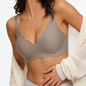 Women's Black Jelly Bra No Underwire T-Shirt Bra Seamless Comfortable Soft Wireless Basic Bridal One Piece Minimalist Everyday Wear with Adjustable Straps Vneck Breathable bra  fits  women Slight Push-Up