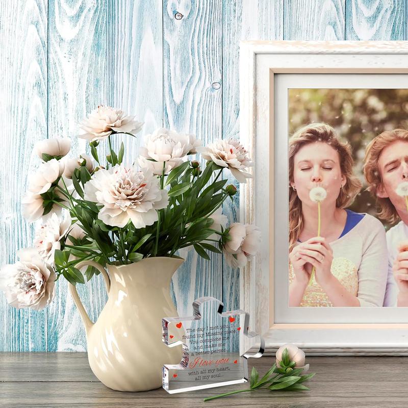 MUNBYN  Valentines Day Gifts -“I Love You” Acrylic Puzzle Message，Romantic Present for Him or Her, Perfect for Anniversary, Birthday, Wedding, Husband or Wife