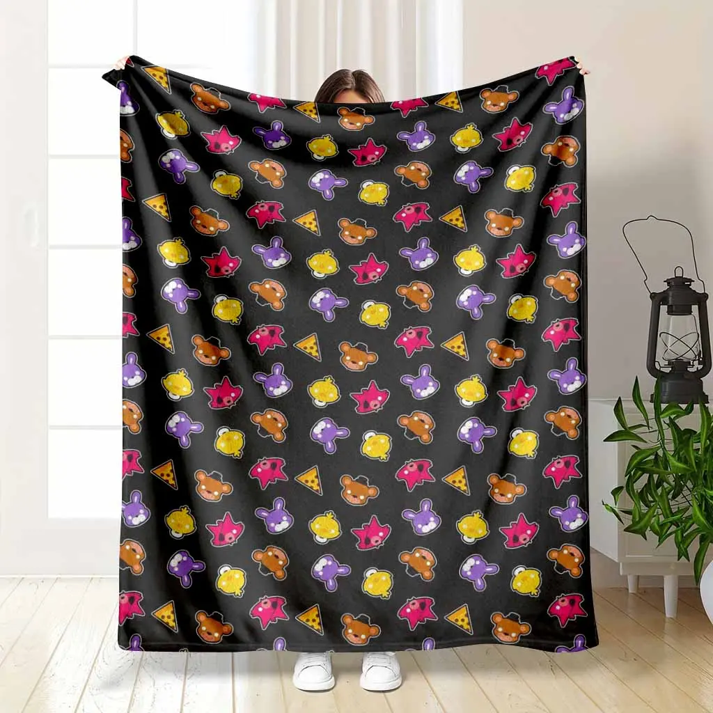 Cartoon Bear and Rabbit Flannel Blanket Gaming Character Pizza Slice Pattern Super Soft Lightweight Plush Fuzzy Throw for Living Room Sofa Bedroom Bedding Decor Personalized Birthday Gift Enthusiasts