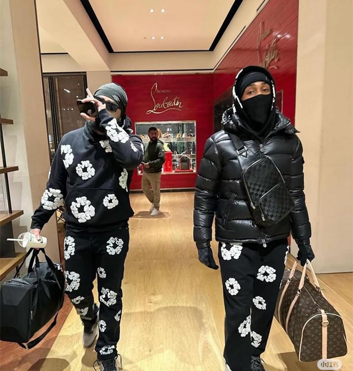 Denim Tears 2026 Women's Hoodie Set Cotton Foam Print Sweatpants Distressed American High Street Casual Sweatshirt Plus Size Black Short Sleeve Long Loose Fit Y2K Unisex 2-Piece Set Top Trouser Suits Denim Tears 2026 Women's Hoodie Set Cotton Foam Print Sweatpants Distressed American High Street Casual Sweatshirt Plus Size Black Short Sleeve Long Loose Fit Y2K Unisex 2-Piece Set Top Trouser Suits