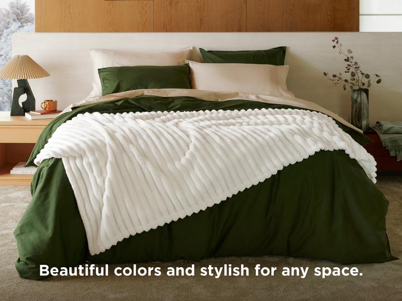 Bedsure GentleSoft Cozy Blanket-Patio Furniture Decor,Classic Stripe Pattern, Ideal for Bed,Couch, Travel,Camping, All Seasons,Home Bedroom Decor Bedsure GentleSoft Cozy Blanket-Patio Furniture Decor,Classic Stripe Pattern, Ideal for Bed,Couch, Travel,Camping, All Seasons,Home Bedroom Decor