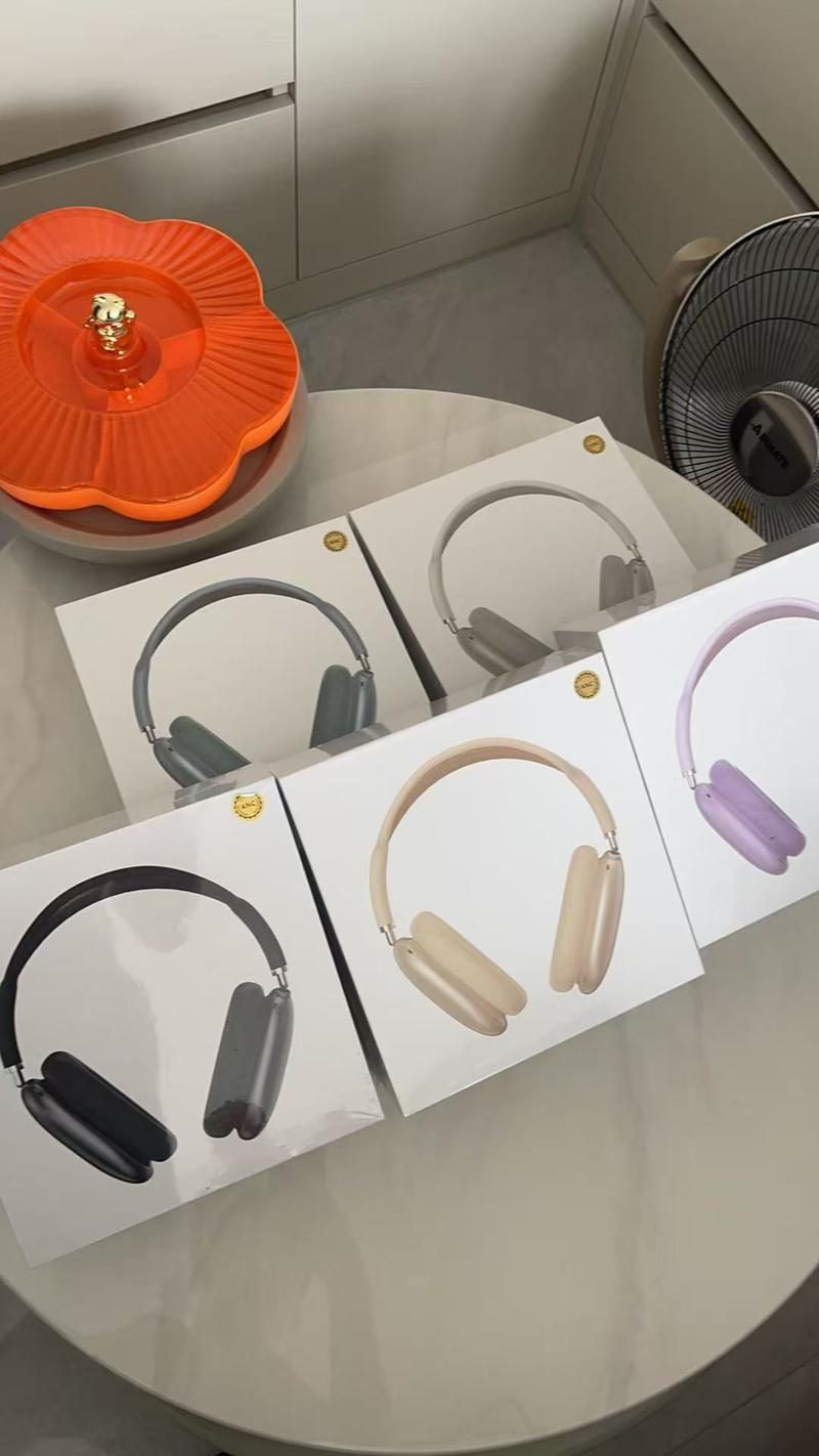 Wireless Bluetooth Headphones with Active Noise Cancellation Removable Earplugs for Winter Warmth Compatible with iOS Android Music Walking Sports Wireless Bluetooth Headphones with Active Noise Cancellation Removable Earplugs for Winter Warmth Compatible with iOS Android Music Walking Sports