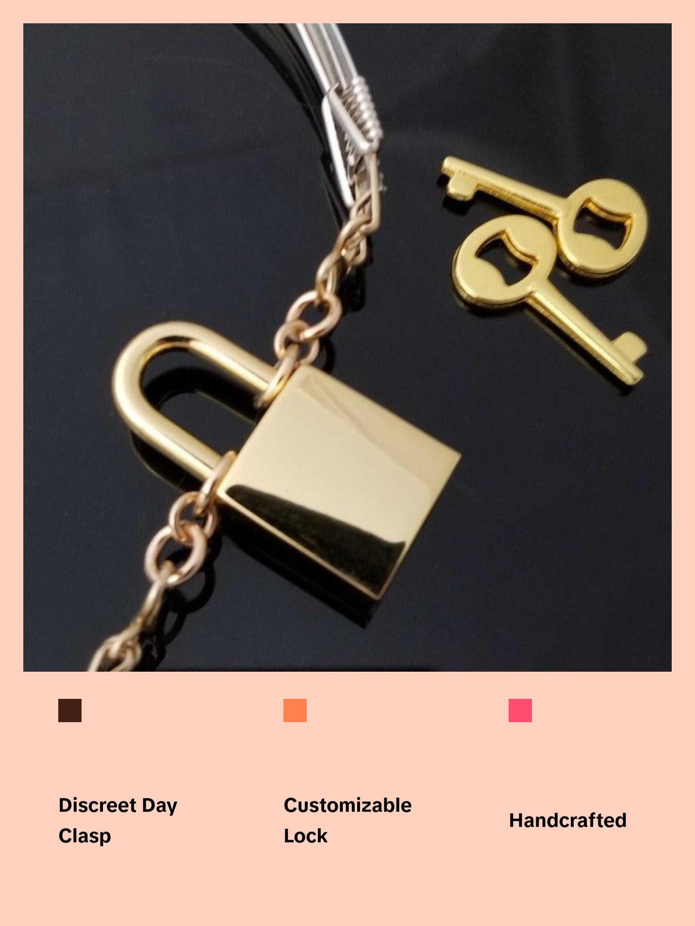 RIGGER Locking Submissive Collar