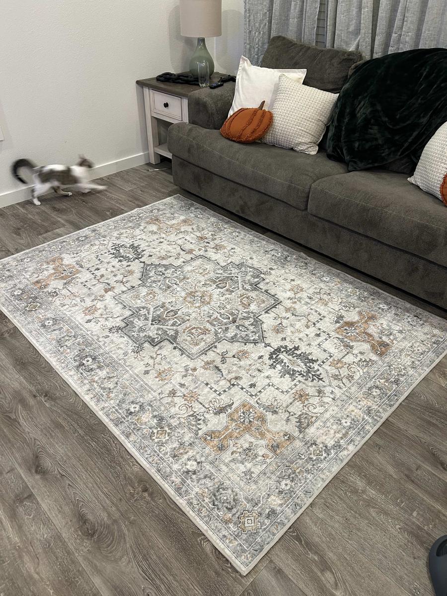 Item: Light Taupe Brown, 5X7