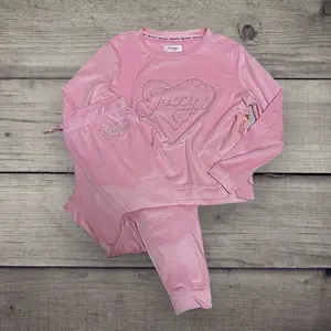 Juicy Couture Velour Jogger Pajama Set - Pink Velvet Long Sleeve Top & Matching Pants for Women