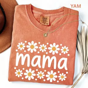 Comfort Colors Daisy Mama Shirt, Floral Mom Spring Tee, Trendy Mom Shirt, Women's Flower Mama Shirt, Pregnancy Reveal Gift for New Mom