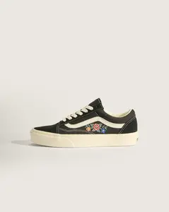 Vans Unisex Old Skool Low Top Shoe