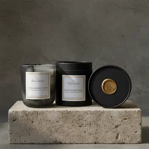 Pomegranate Noir 10oz Scented Candle- Pomegranate, Wood, Lavender, Jasmine