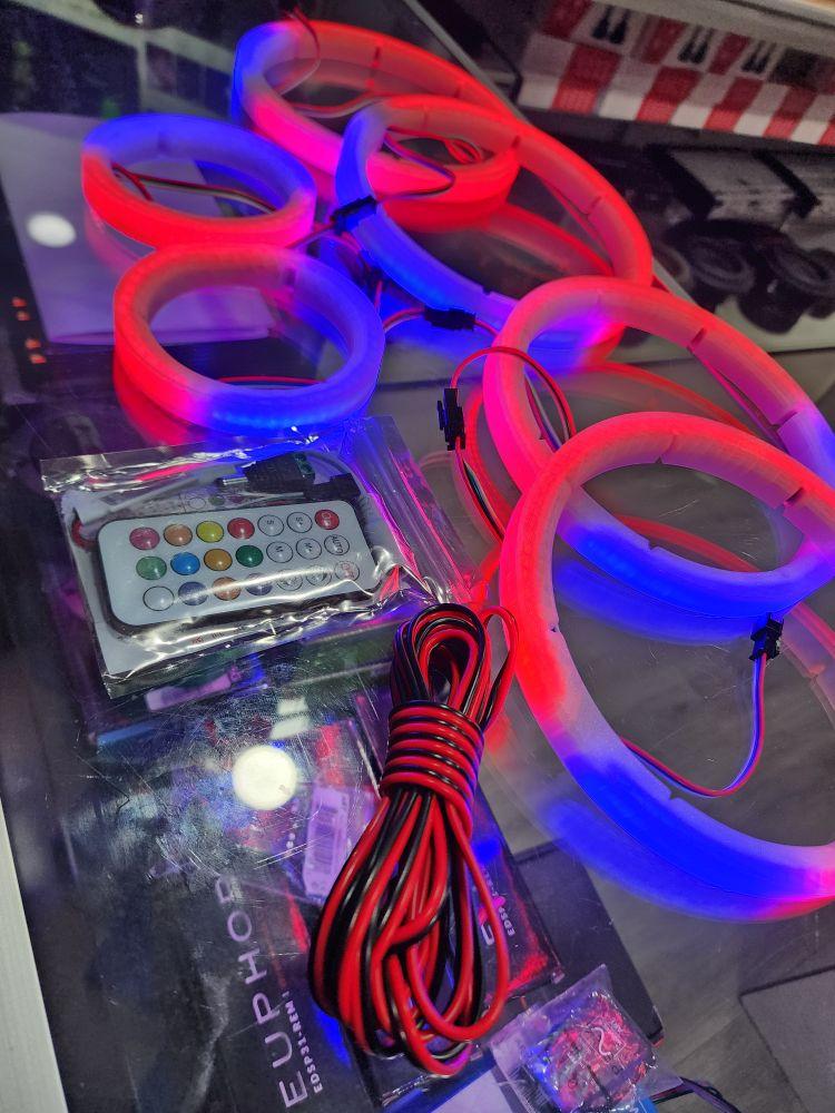 Smart Speakers LED Ring 6.5                                         Incluye Control remoto , controlador , 10 ft wire power and ground  universales para cualquier bocina 6.5 Deaf Bonce, sp audio, db drive Remote