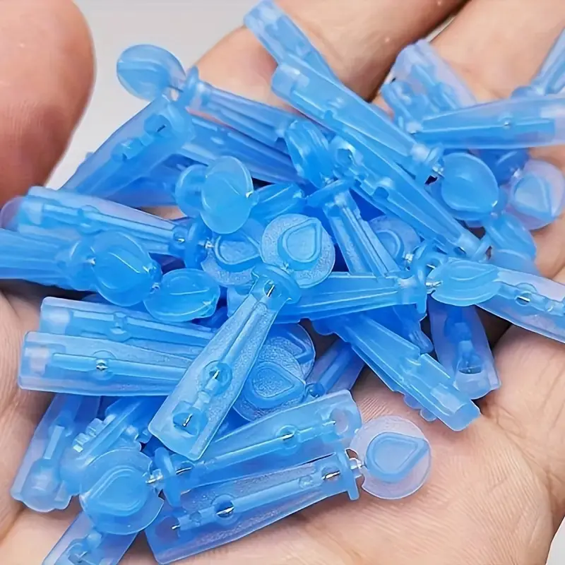 100pcs Disposable Pore Care Tools - Basic Skincare Set with Face Peelers, Pore Cleaner, Facial Beauty Instrument, Cosmetology Supplies, Self Care Tool (Home/Salon Use, Blue/Pink), At-Home Routine